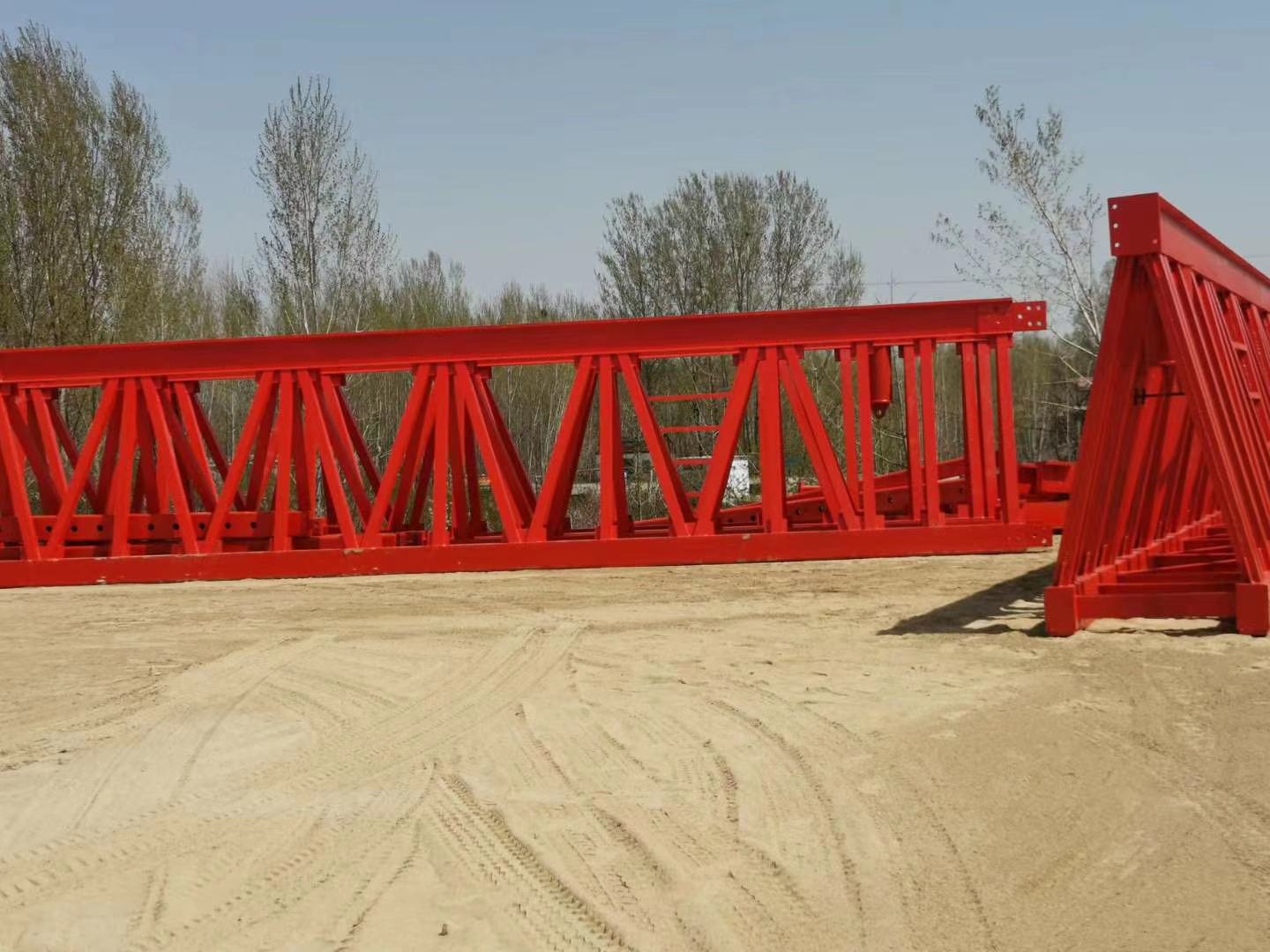 貴州建設(shè)工程架橋機(jī)